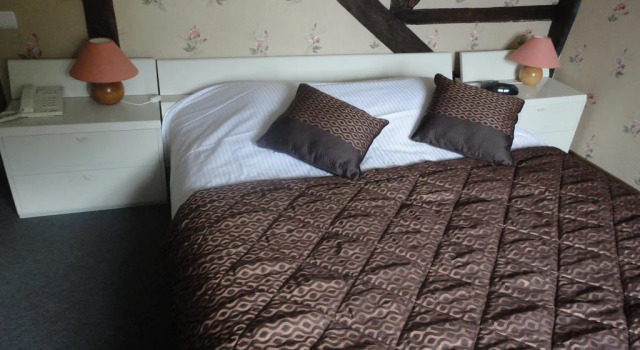 Auberge du Grandgousier, Book Hostel / Vandrerhjem Hostels i Ardennes Belge, Hostel / Vandrerhjem
