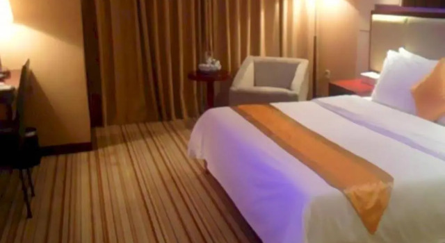 Pingqian Fashion Business Hotel, Rezervasyon Otel Xiaolan otoparklı oteller, Otopark