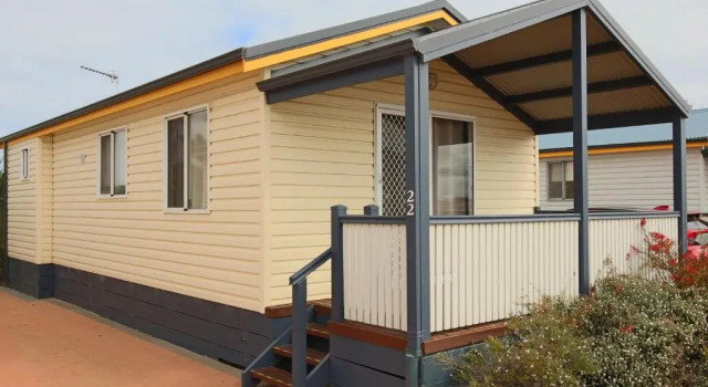 Люкс Deluxe Belair Gardens Caravan Park