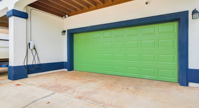 Steps to Beach: Oceanside Townhome w/ Heated Pool