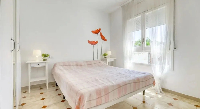 Apartment in Rosas Near Platja de Roses Beach, Забронировать Апартаменты/квартира Росас Cap de Creus Nature Reserve