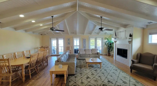 Коттедж 203 Butler Avenue by Tybee Vacation Rentals