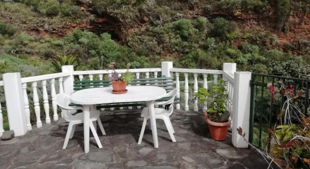 Коттедж Große Finca 19Jh, Pool, Terrasse, nahe Santa Cruz