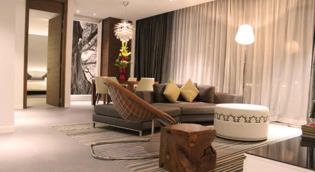 Люкс Ambassador с 2 комнатами Ramee Grand Hotel And Spa