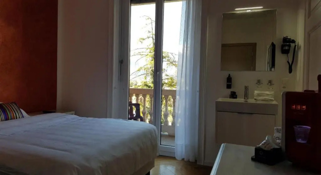Номер Business @ Home Hotel Locarno