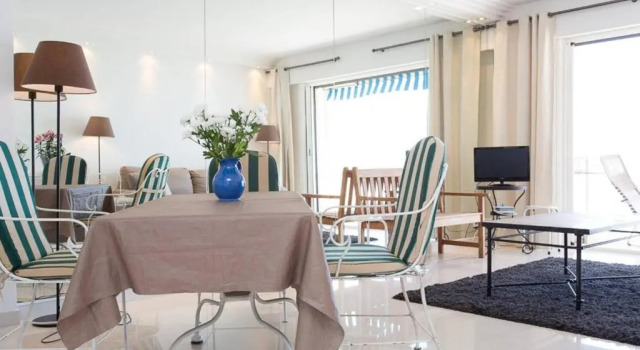 Sea View 3 Beds Next To Palais, Забронировать Апартаменты/квартира Апартаменты Канн, рядом с Церковь Нотр-Дам-д'Эсперанс, Апартаменты/квартира