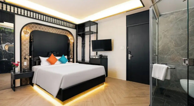 Номер Superior G8 Riverside Hotel Saigon
