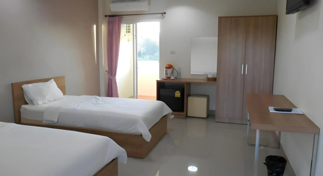 Bumnsaya Place, Забронировать Отель Нанг-Ронг Buriram Province
