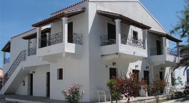 Goudelis Apartments