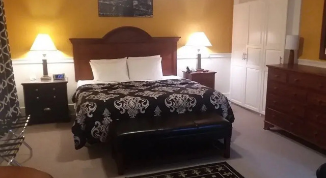 Hotel Dushore, Buchen Sie Hotel  