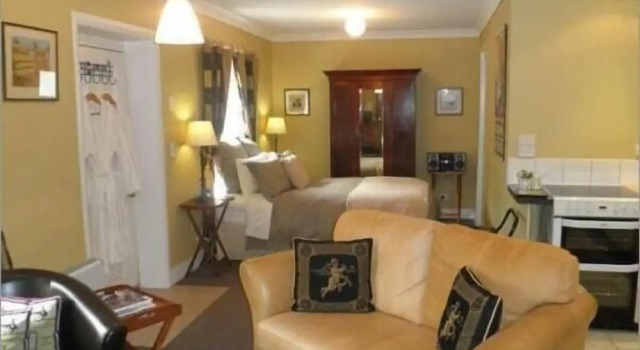 Апартаменты Standard Ivy on Glenelg