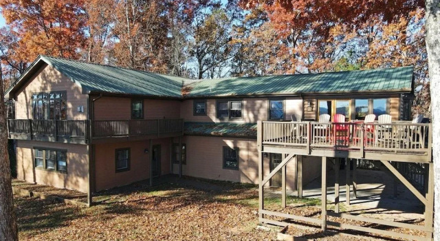 Misty Mountains Manor & Overlook- Blue Ridge GA