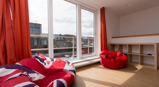 Destiny Student - Cowgate (Campus Accommodation), Забронировать Отель Старый город Эдинбург, рядом с Национальный музей Шотландии