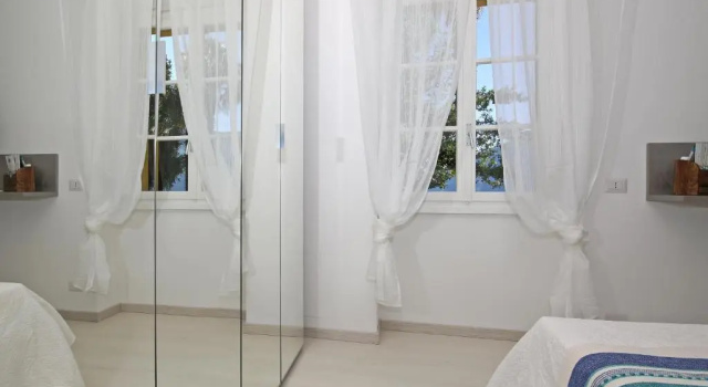 Apartment A lago, private beach and parking, Rezervasyon Daire Limonta Lombardiya