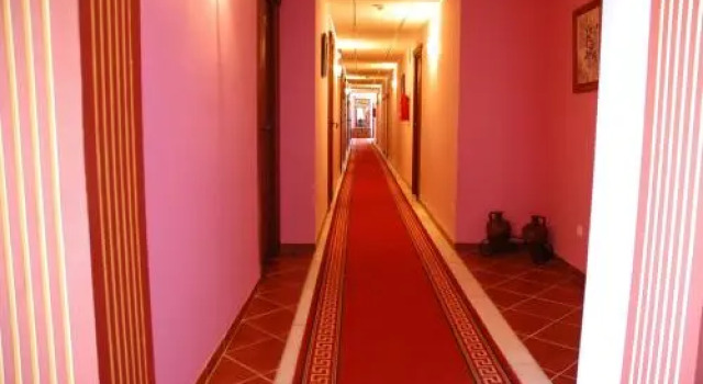 Hotel Rural Los Chaparros, Varaa Hotelli Freila Granada