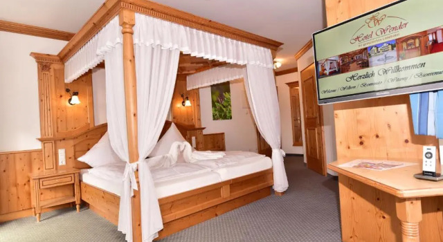 Номер Superior Hotel Wender
