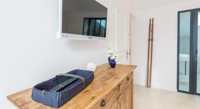 La Maison Odeia Bordeaux Centre, Забронировать Отель Отели Бордо с завтраком, рядом с Музей естественной истории, Завтраки