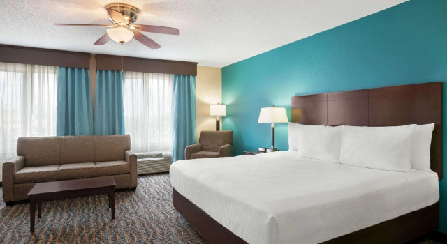 Двухместный люкс Spark By Hilton Evansville East, In