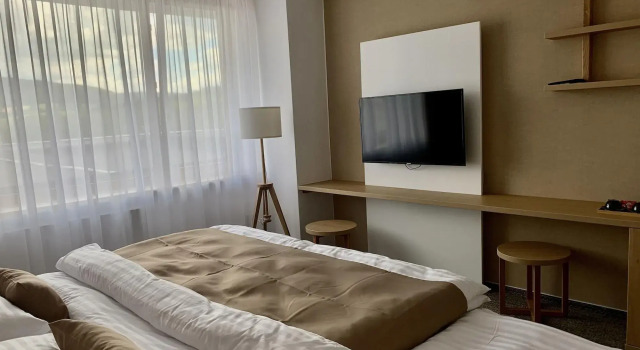 Hotel Adamantino