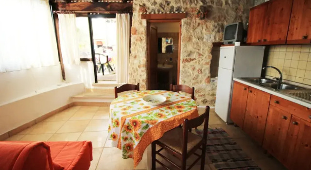 Апартаменты Merlo Trullo con Piscina