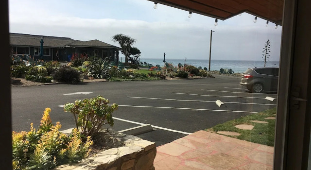 Номер Superior Cambria Shores Inn