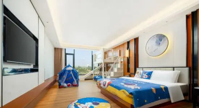 Люкс Foshan Qiaoshun Hotel (Guangdong Millennium Xiqiao Store)