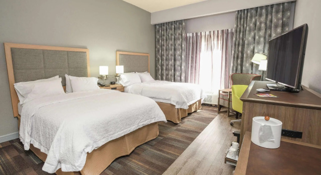Четырёхместный номер Standard Hampton Inn Jacksonville - East Regency Square