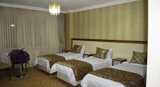 Трёхместный номер Standard с балконом Maciter Hotel