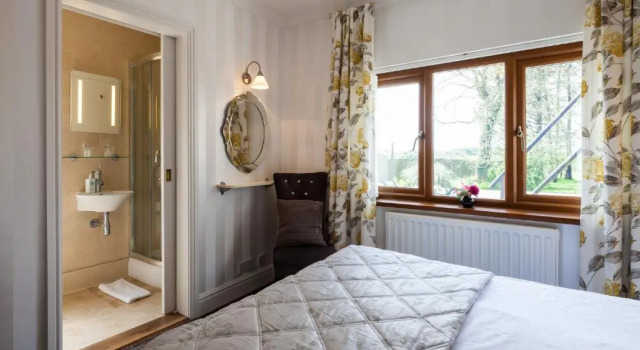 Langdon Farm Guest House, Забронировать Фермерский дом Фермерские дома Сондерсфут, Фермерский дом