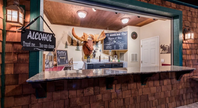 The Davies Family Inn, Boek Pension Placerville 