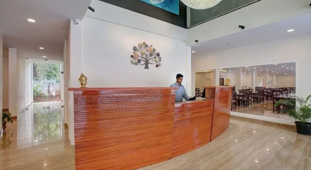 Jalisco Holiday Inn, Забронировать Отель Кушалнагар Coorg