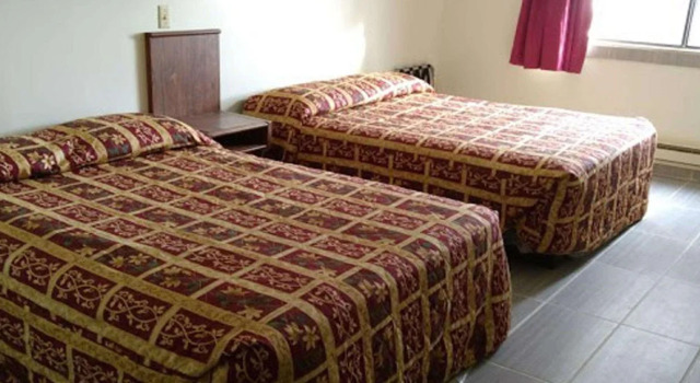 Rum River Motel Princeton, Varaa Motelli Hotellit Minnesota pysäköinnillä, Pysäköinti