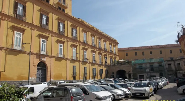 B&B DellArco, Забронировать Отель Отели Неаполя с завтраком, рядом с Концертный зал «Напулитаната», Завтраки