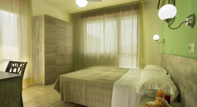 Hotel La Villa, Забронировать Отель Отели Побережья Абруццо с бассейном, Бассейн