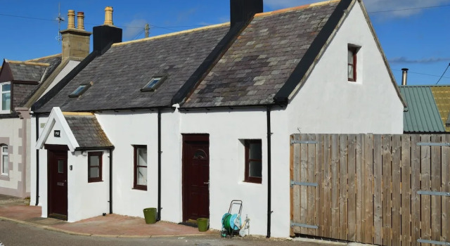 4-bed Cottage in Portknockie, Near Cullen, Moray, Book Feriehus Sommerhuse i Grampian, Hytte
