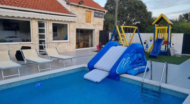 Вилла Villa Mare - with HEATED POOL