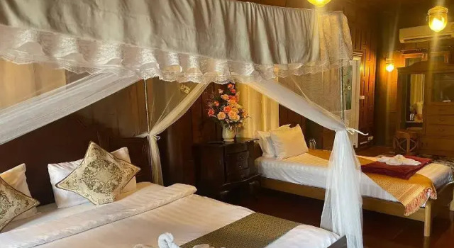 Двухместный номер Deluxe с балконом Ruenthai Ayutthaya Resort and Restaurant