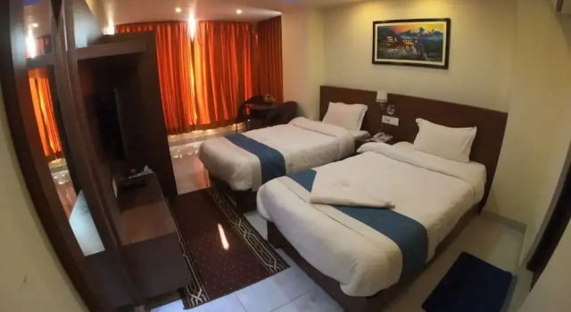 Двухместный номер Deluxe с видом на окрестности Hotel Tara Suites