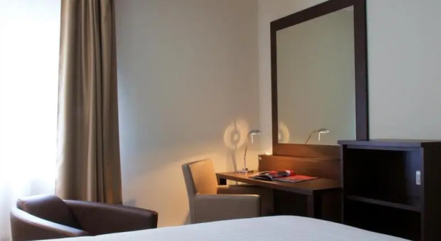 Одноместный номер Standard Cambridge Bar Hill Hotel, BW Signature Collection