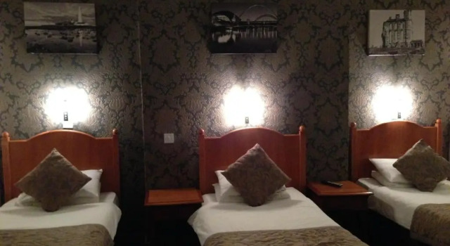 Трёхместный номер Standard Grainger Hotel