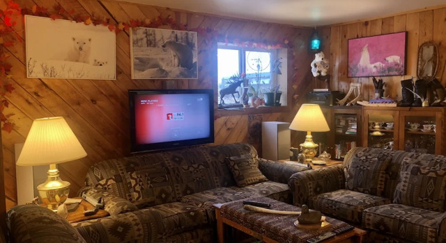 Iceberg Inn
