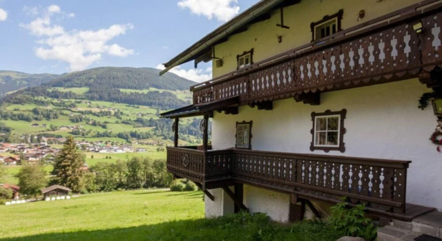 Коттедж Mountain-view Cottage 15 beds-Pets welcome