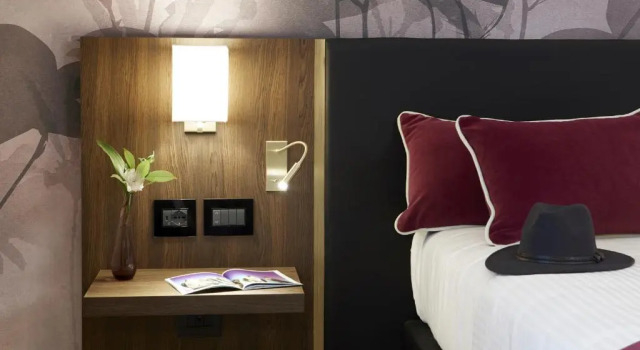 Полулюкс с видом на сад Messori Suites