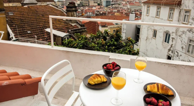 Апартаменты с балконом и с видом на реку Portas do Castelo Apartments