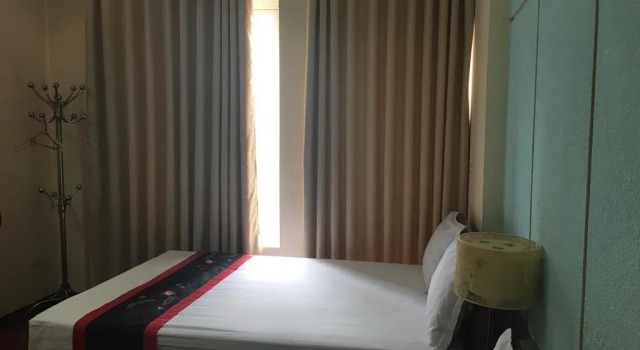 Sunrise Hotel
