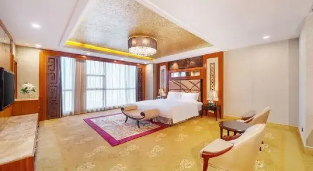 Люкс Ambassador Anhui Empark Grand Hotel