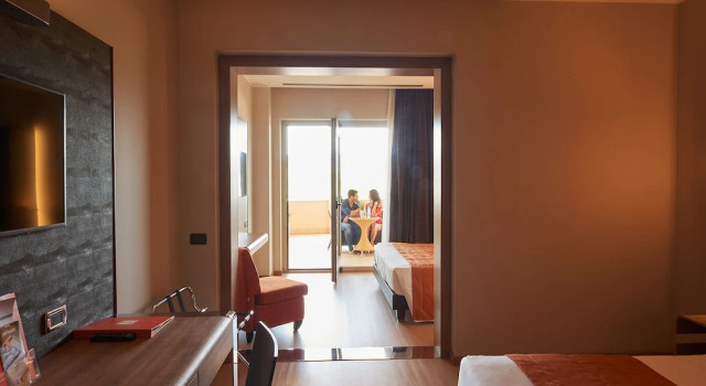 Номер Deluxe THotel Lamezia