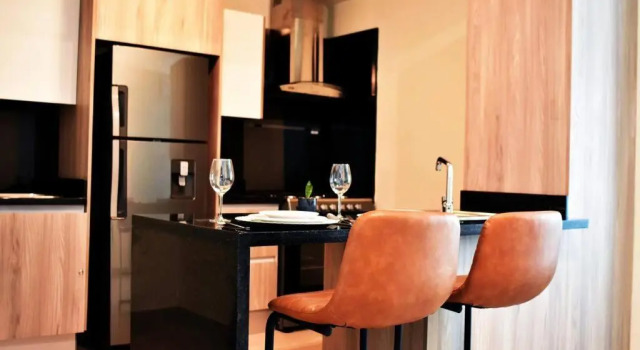Apt Moderno vista al Mar Piscina Santo Domingo 2 Pax, Забронировать Отель Отели Санто-Доминго с парковкой, рядом с Олимпийский стадион Феликса Санчеса, Парковка