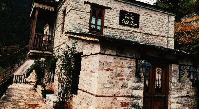 Old Inn, Reserva ahora Hotel Karpenisi 