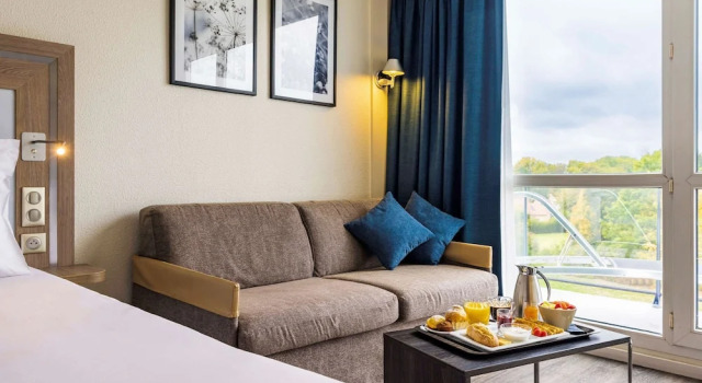 Двухместный номер Superior с балконом Novotel Senart Golf De Greenparc